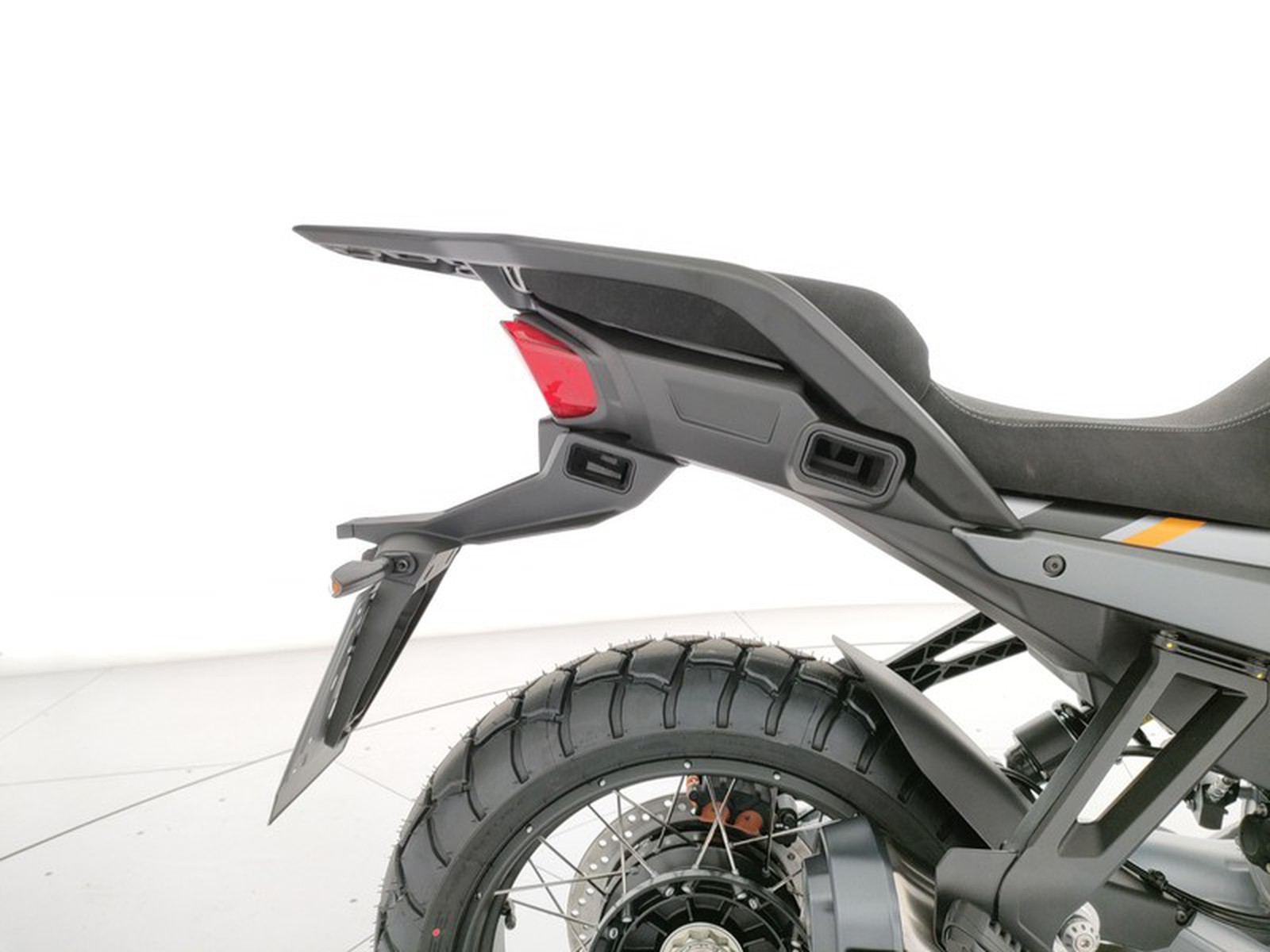 Moto Guzzi Stelvio E5+