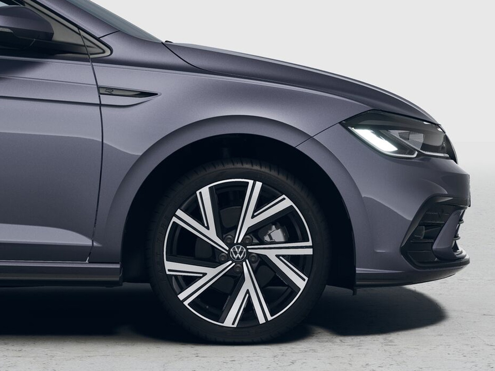 Volkswagen Polo 1.0 tsi r-line 95cv