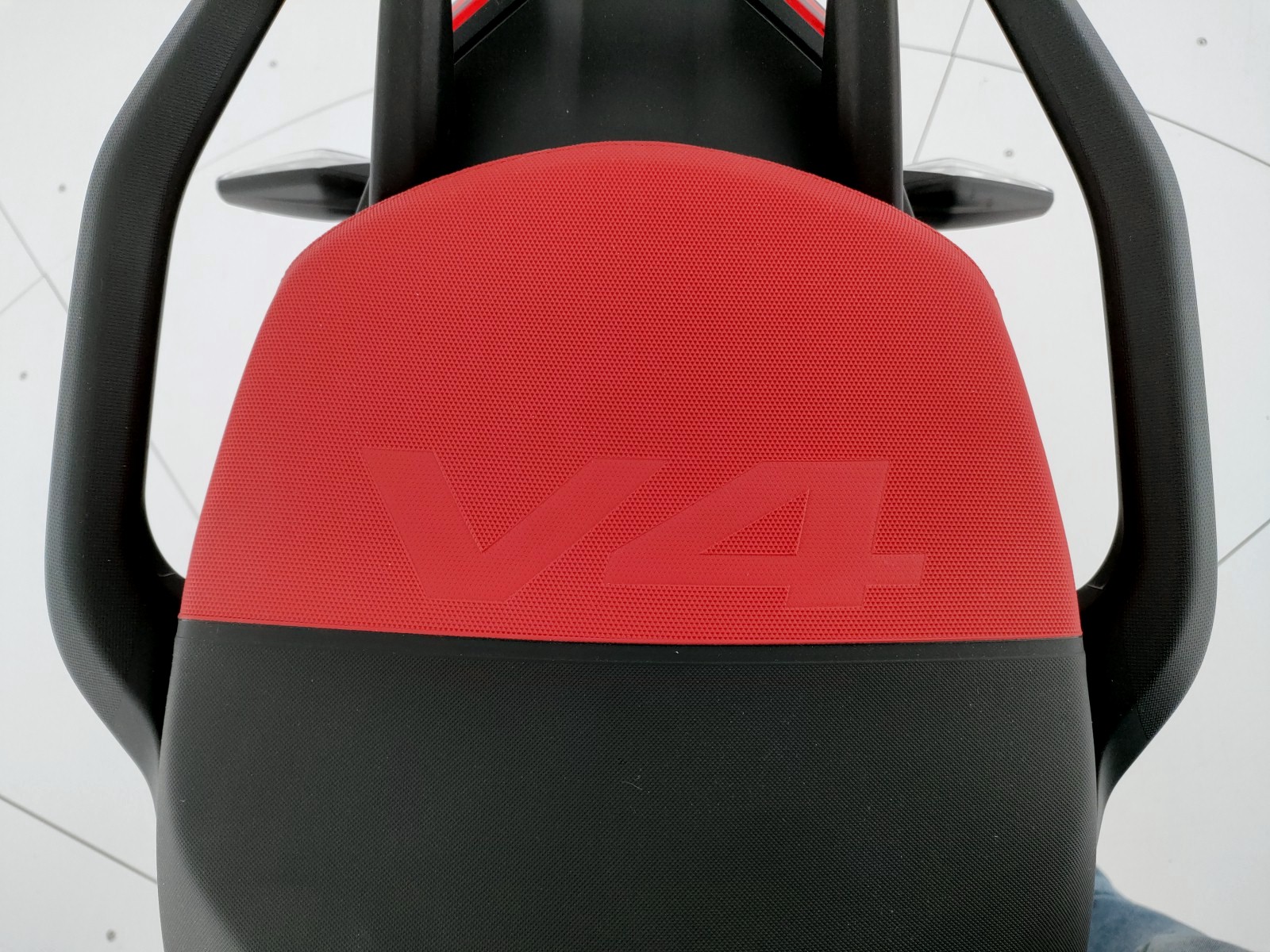 Ducati Multistrada V4 PIKES PEAK