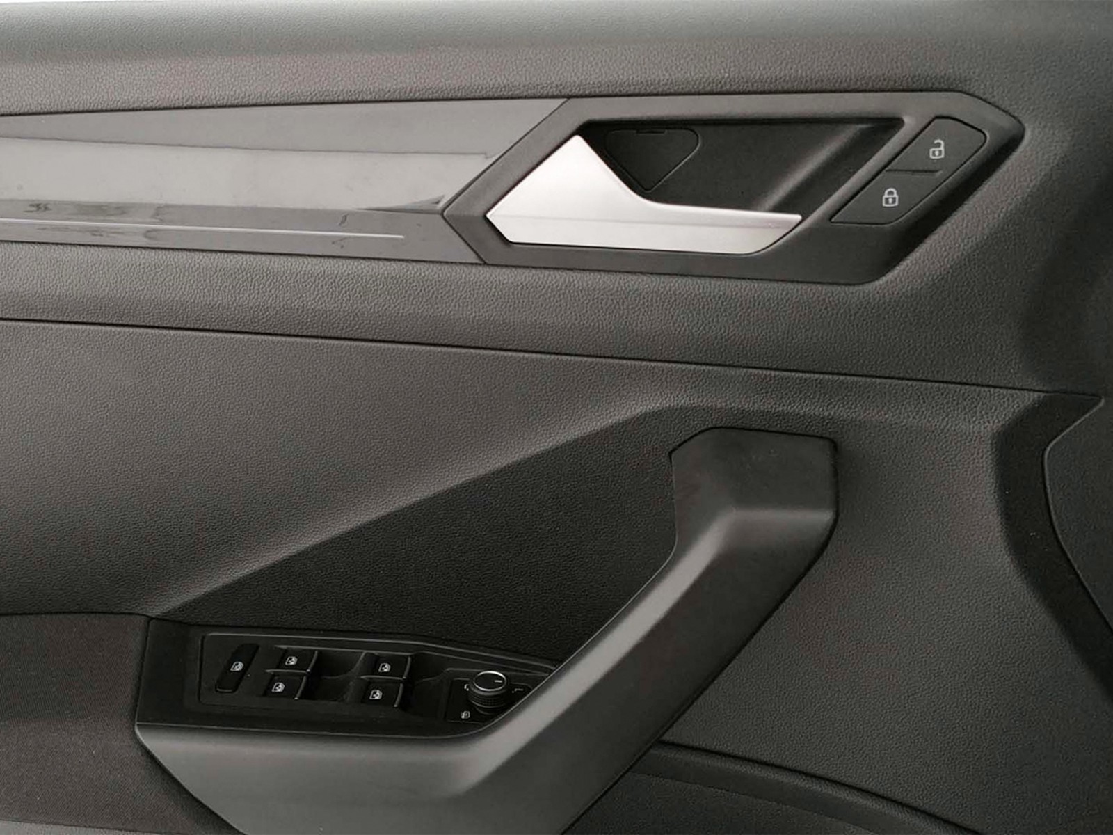 Volkswagen T-Roc 1.6 tdi advanced