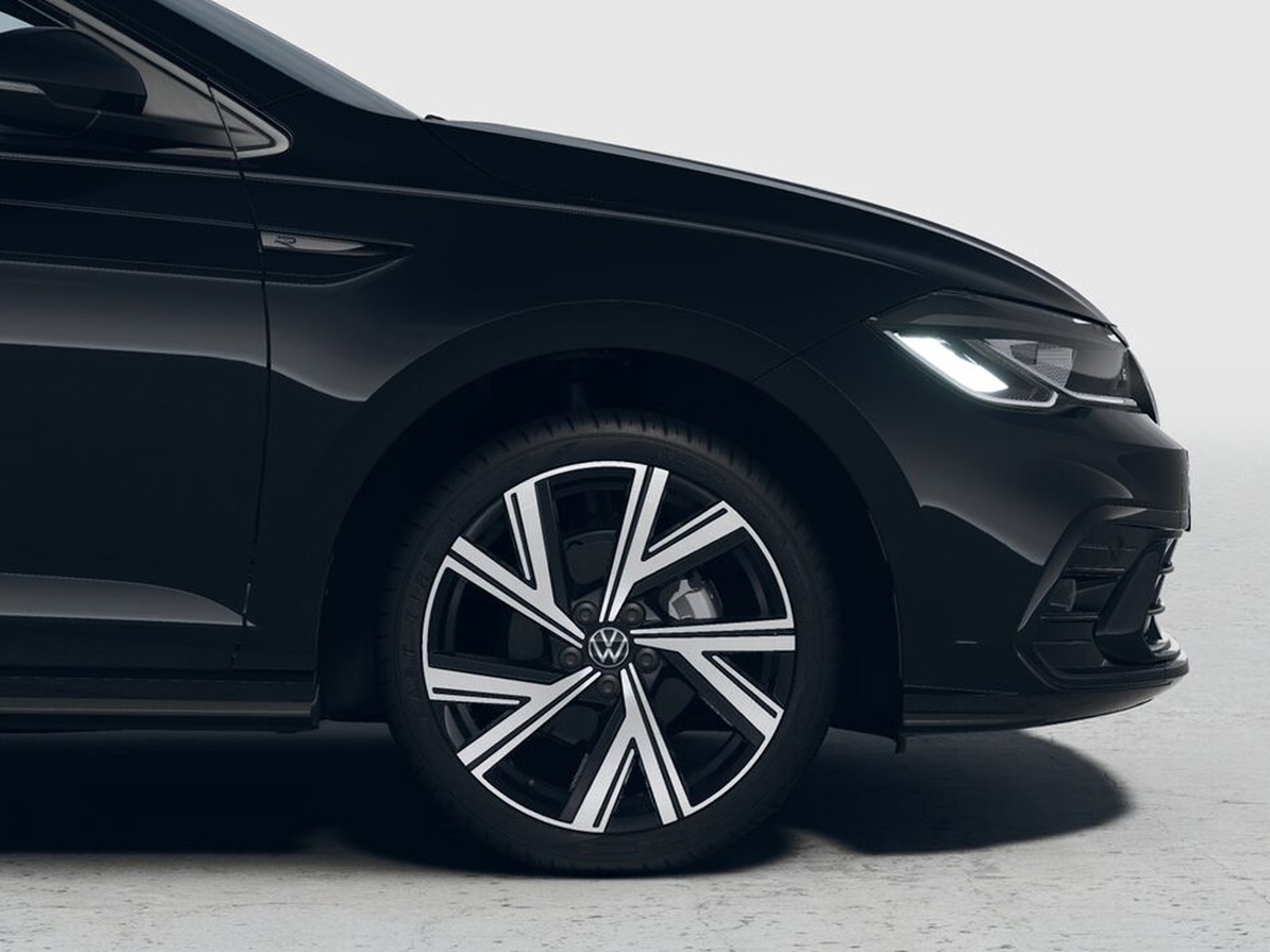 Volkswagen Polo 1.0 tsi r-line 95cv