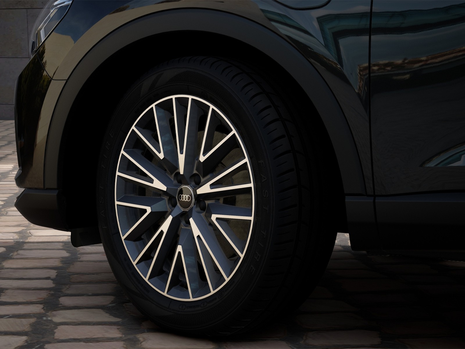 Audi Q3 45 1.4 tfsi e business s-tronic