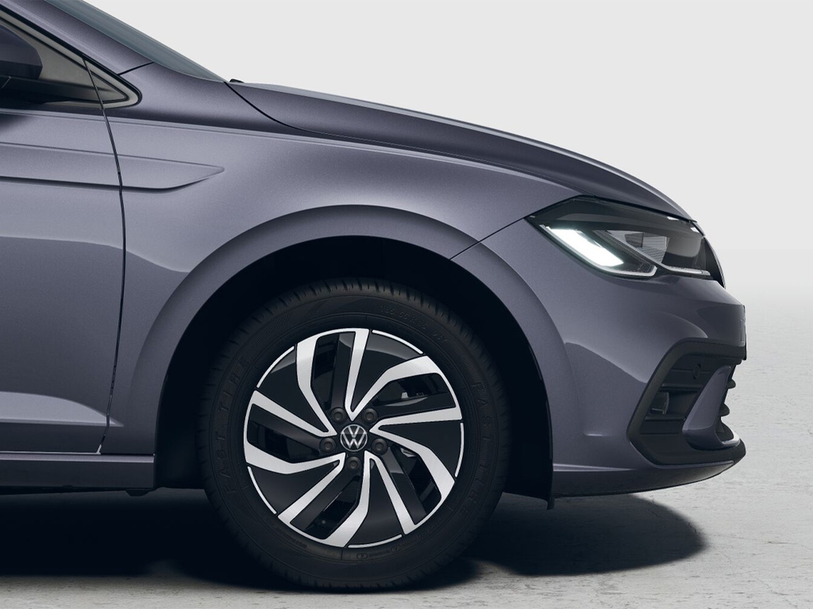 Volkswagen Polo 1.0 tsi life 95cv dsg
