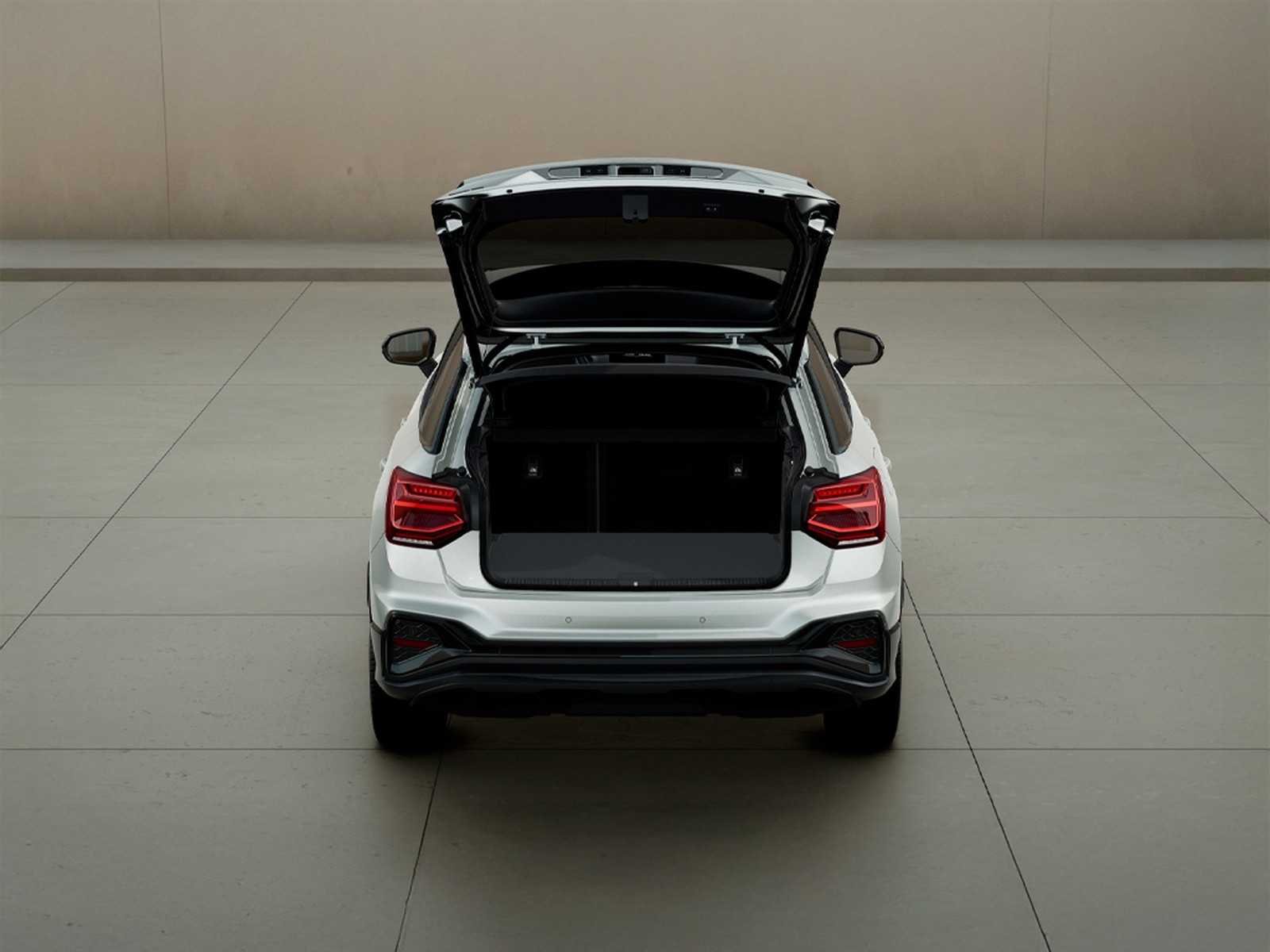 Audi Q2 35 2.0 tdi identity black s-tronic