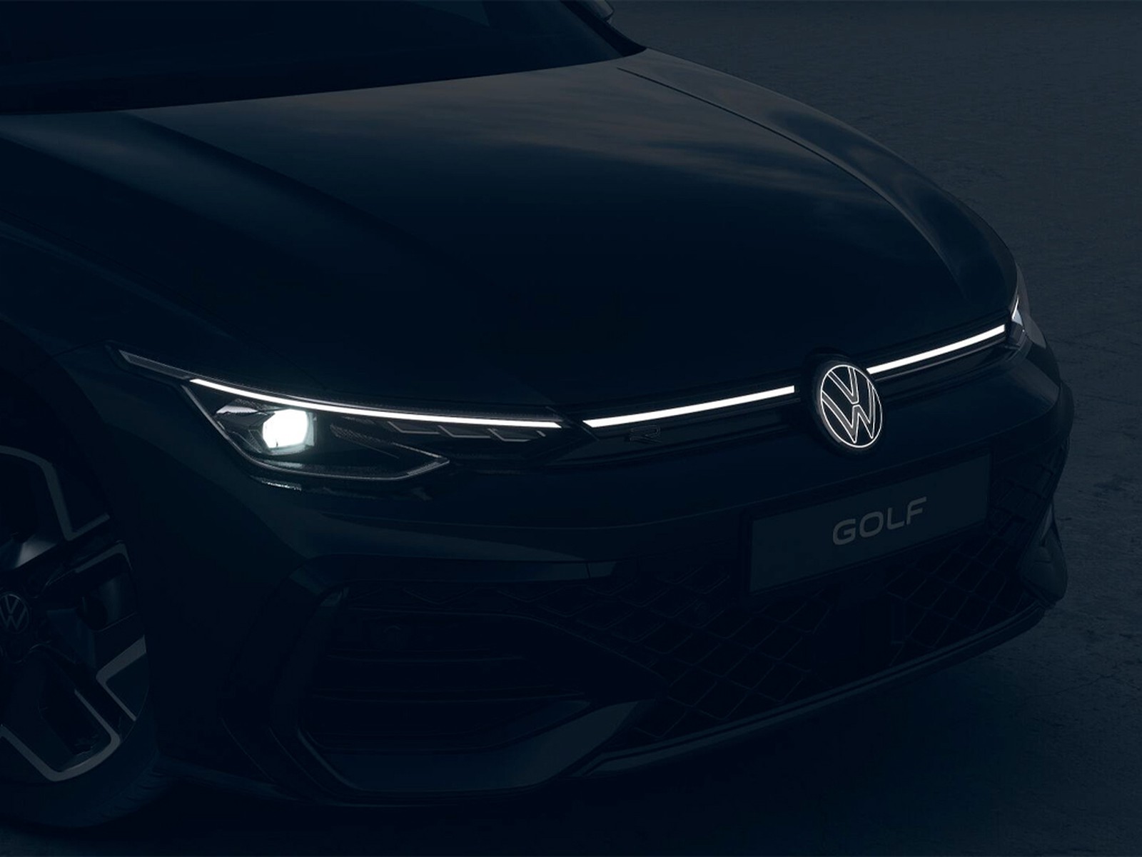 Volkswagen Golf 1.5 etsi r-line plus 115cv dsg