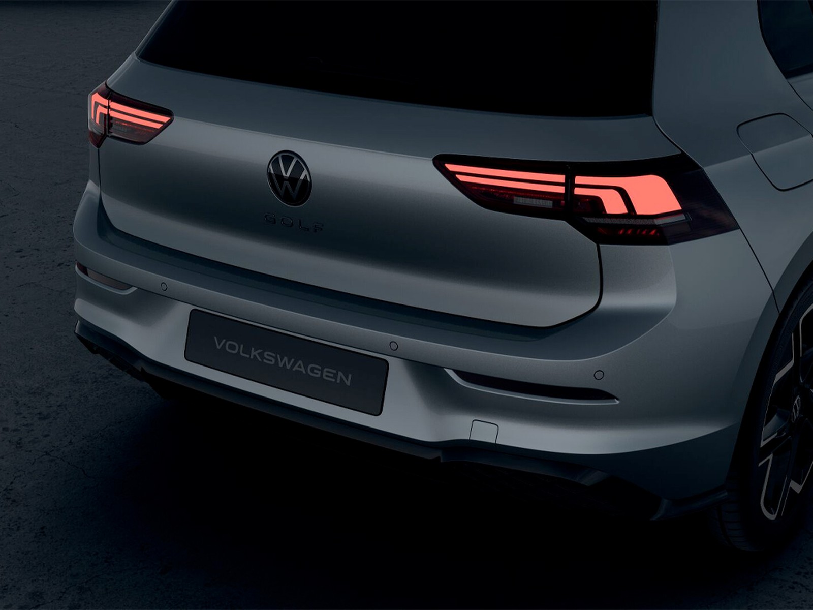 Volkswagen Golf 1.5 etsi r-line plus 115cv dsg