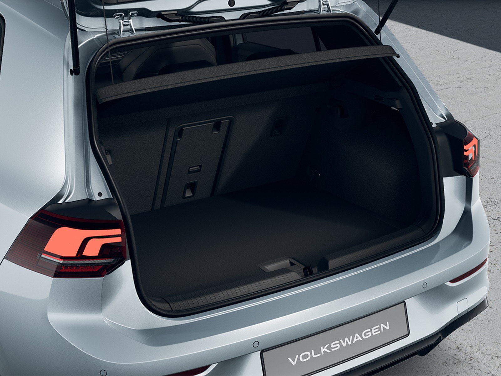 Volkswagen Golf 2.0 tdi r-line plus 150cv dsg