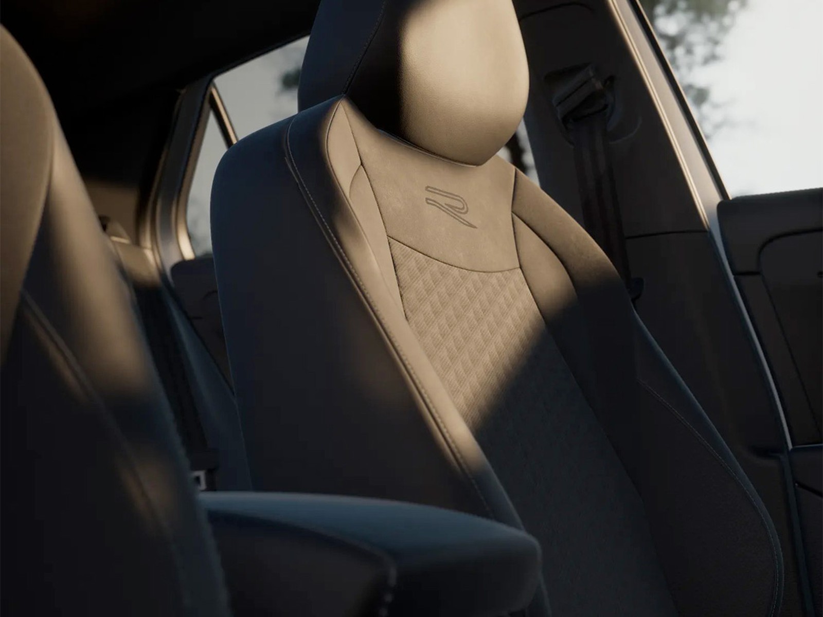 Volkswagen T-Roc 1.5 etsi r-line 150cv dsg