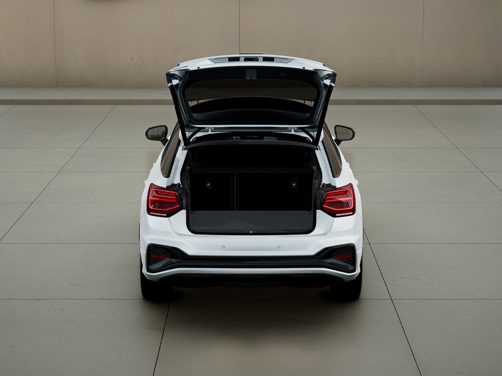 Audi Q2 40 2.0 tfsi identity black quattro s-tronic