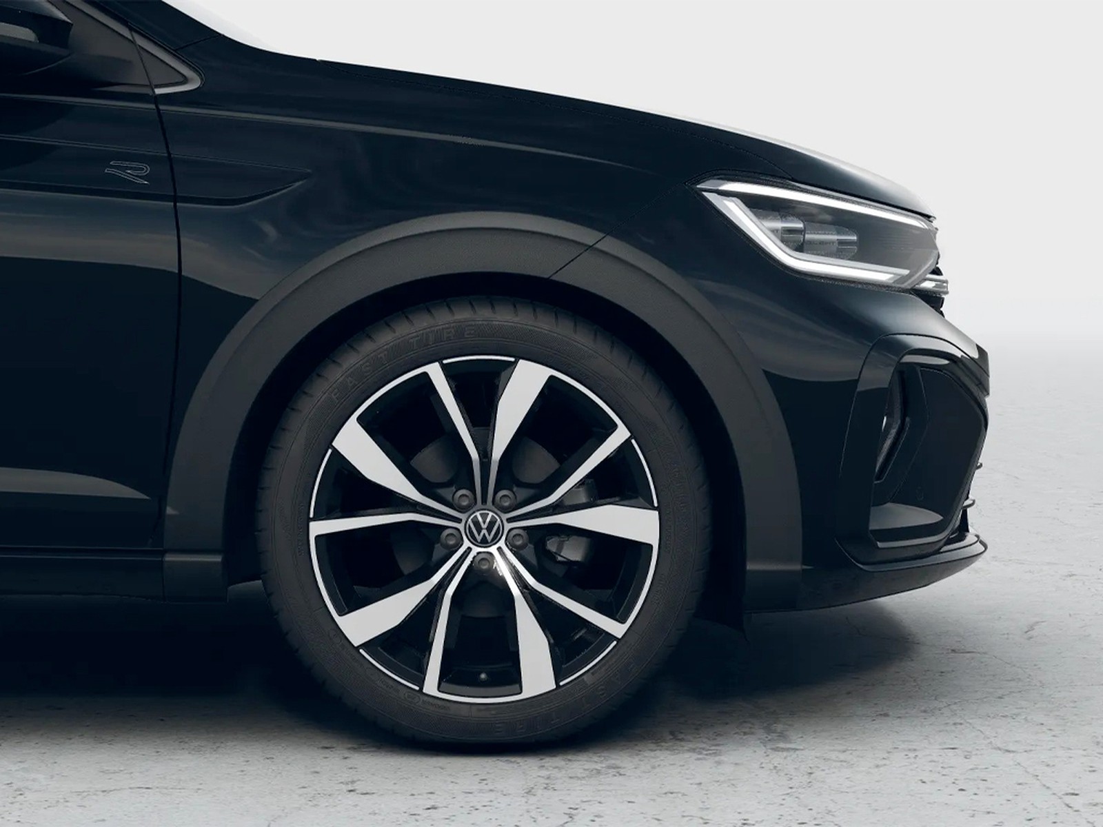 Volkswagen Taigo 1.0 tsi r-line plus 115cv