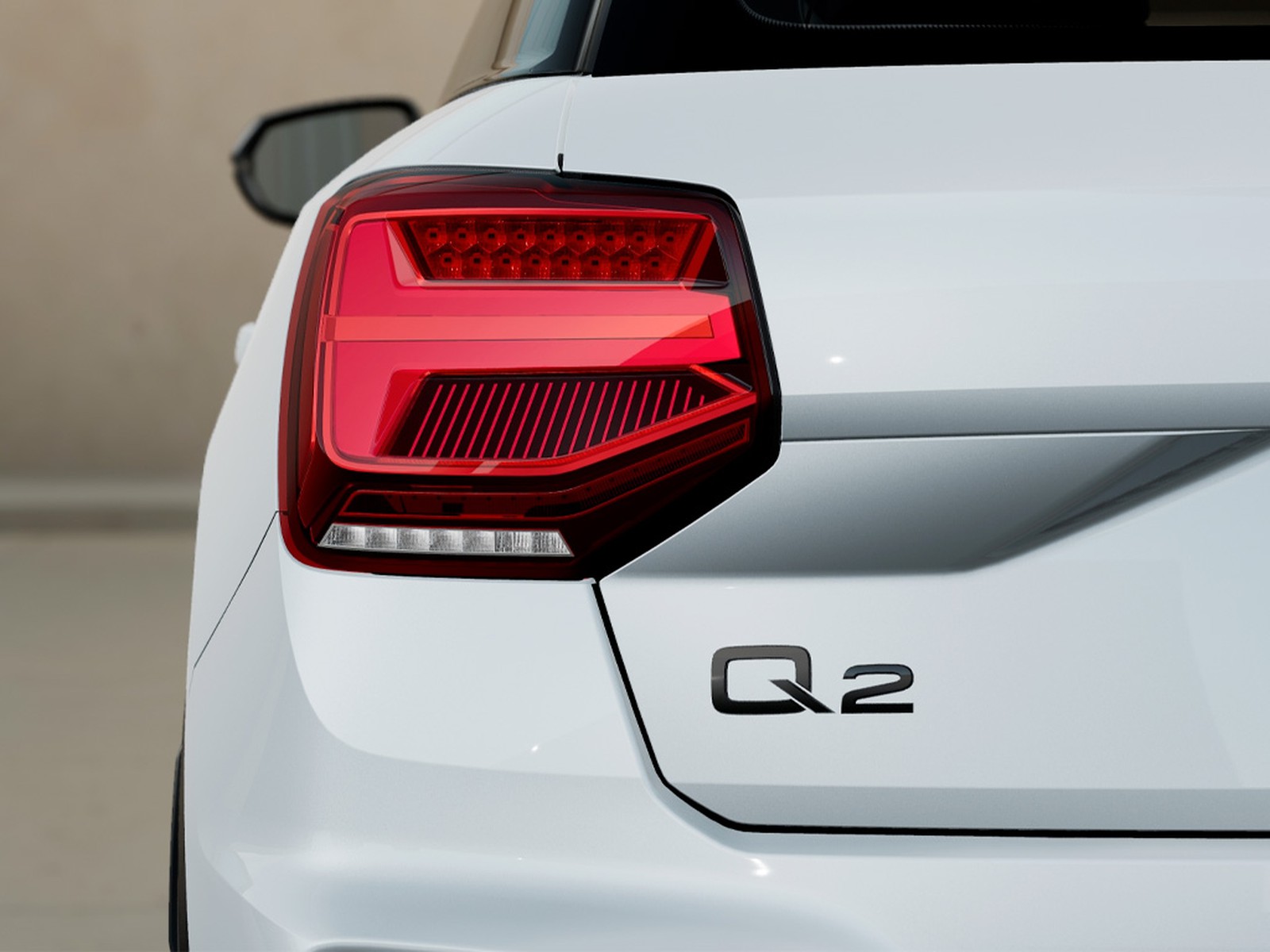 Audi Q2 35 1.5 tfsi identity black s-tronic