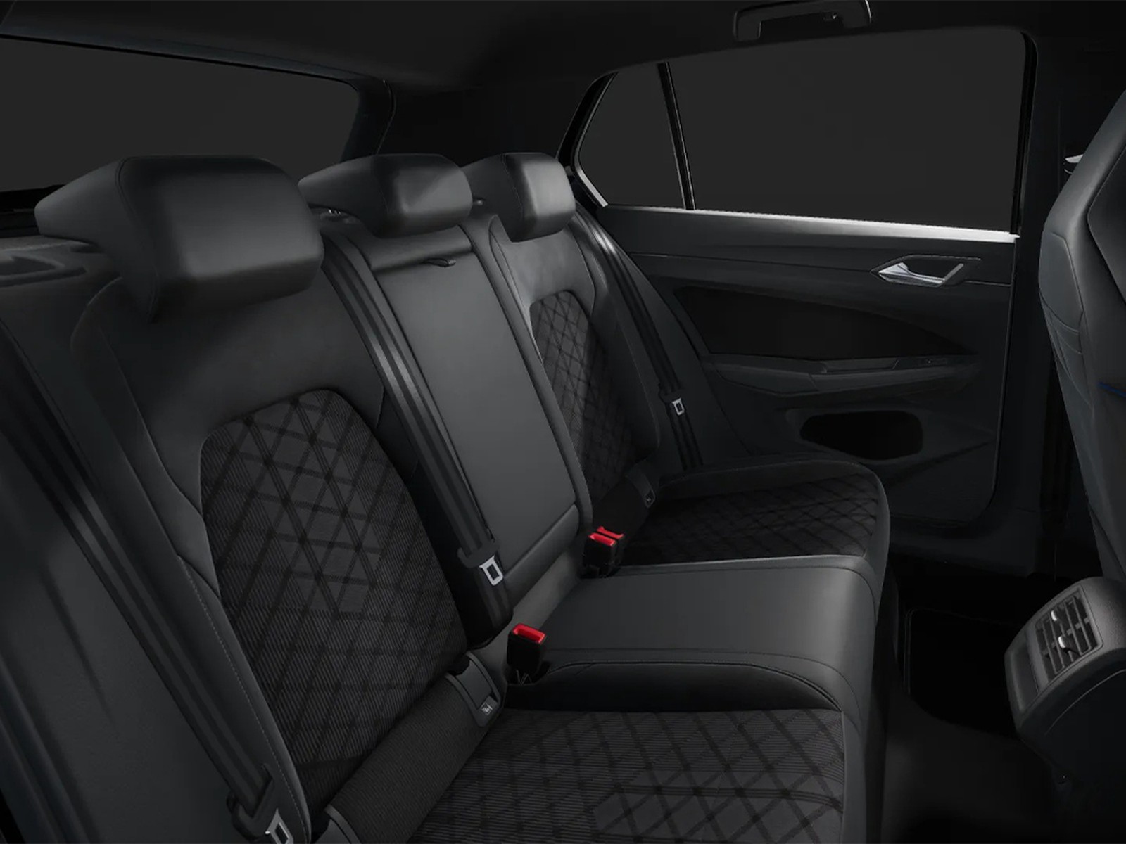 Volkswagen Golf 2.0 tdi r-line plus 150cv dsg