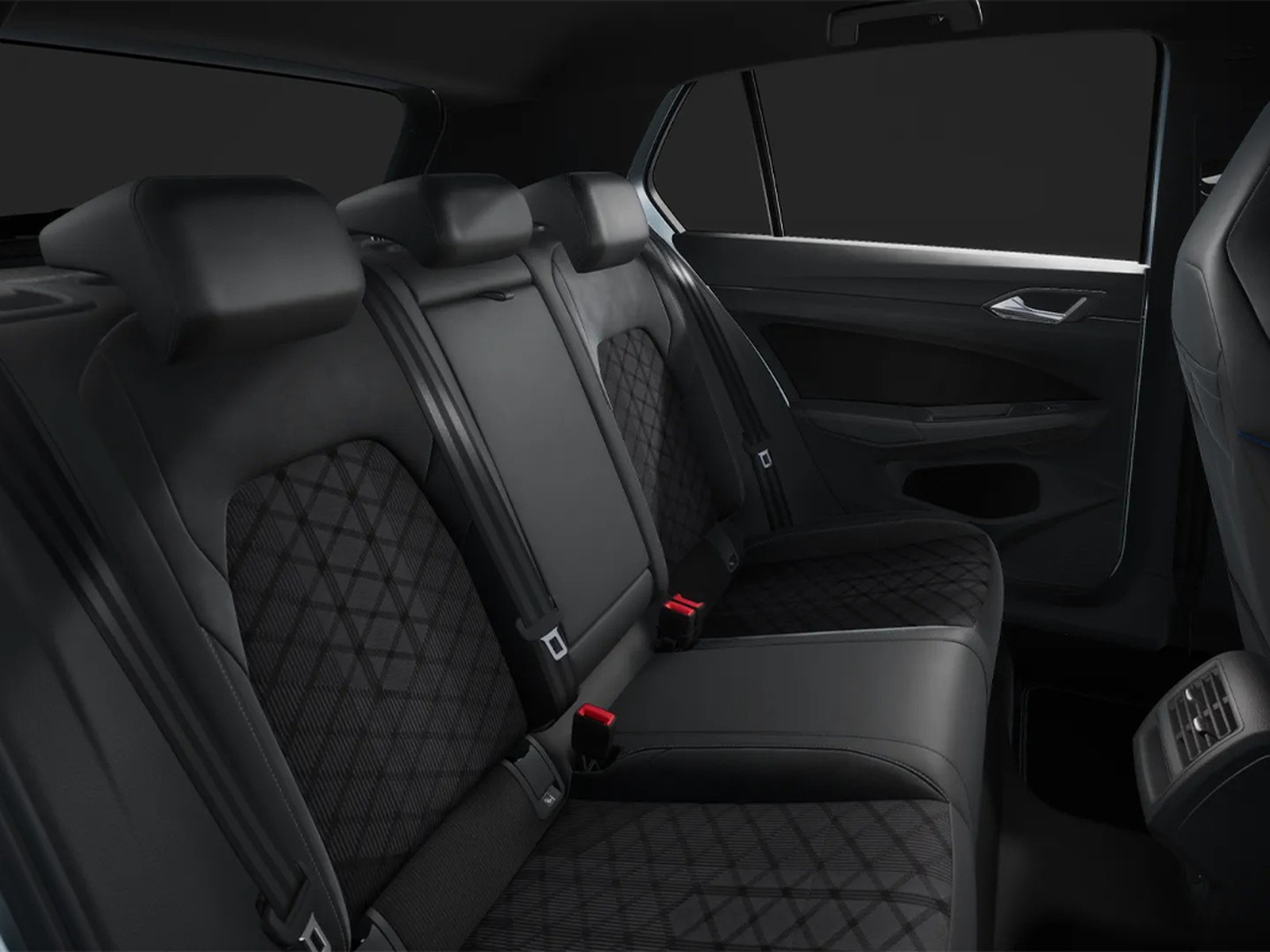 Volkswagen Golf 2.0 tdi r-line plus 150cv dsg