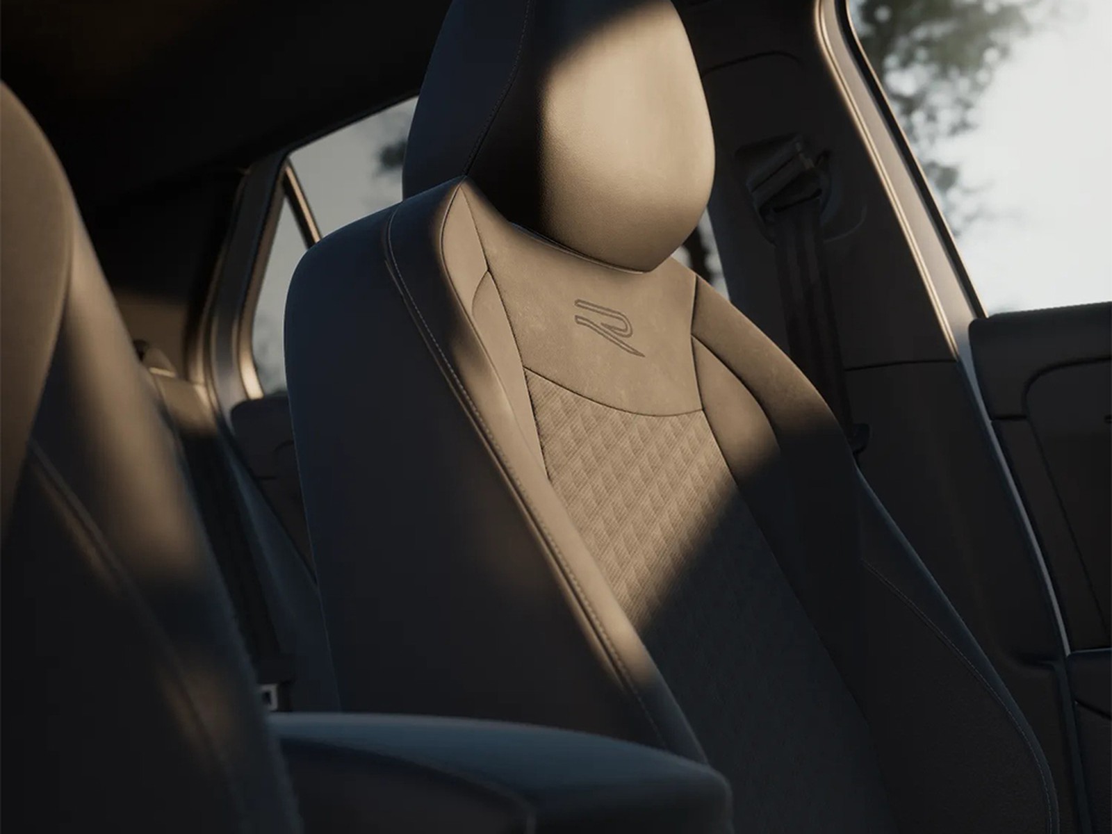 Volkswagen T-Roc 1.5 etsi r-line 150cv dsg