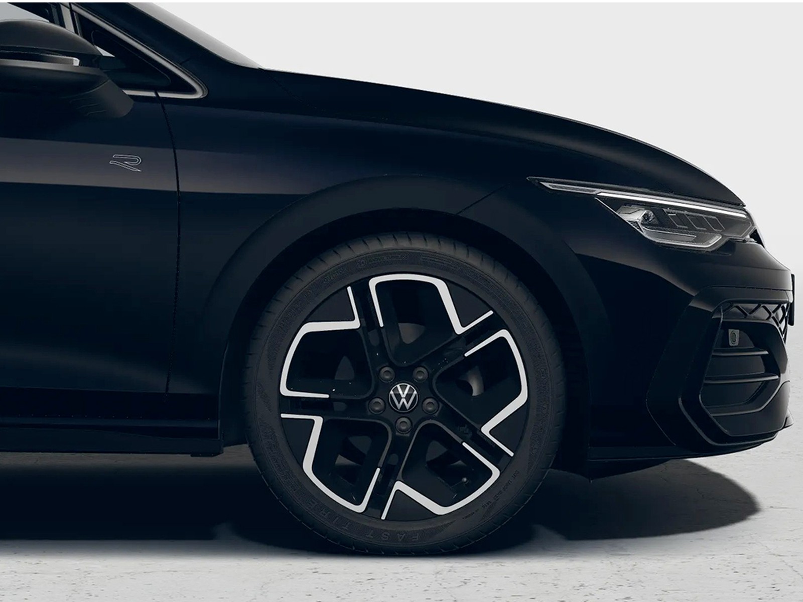 Volkswagen Golf 1.5 etsi r-line plus 150cv dsg