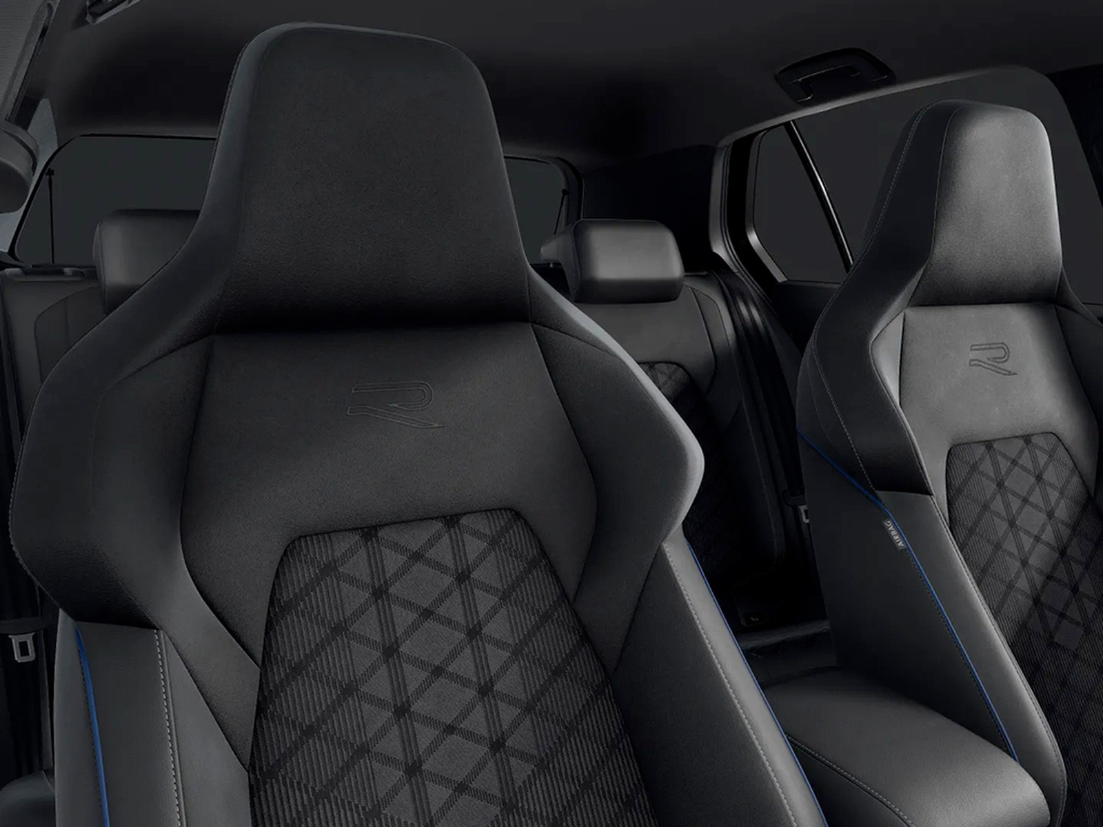 Volkswagen Golf 1.5 etsi r-line plus 150cv dsg