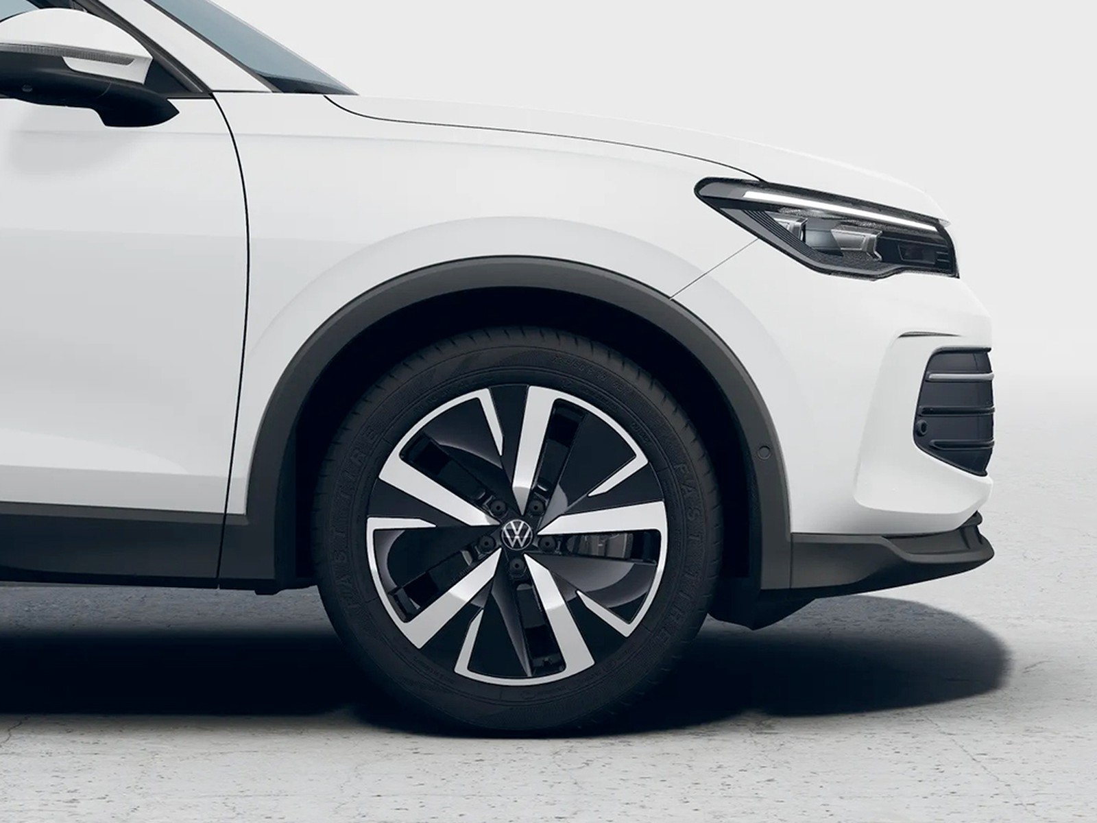 Volkswagen Tiguan 1.5 tsi ehybrid edition plus 204cv dsg