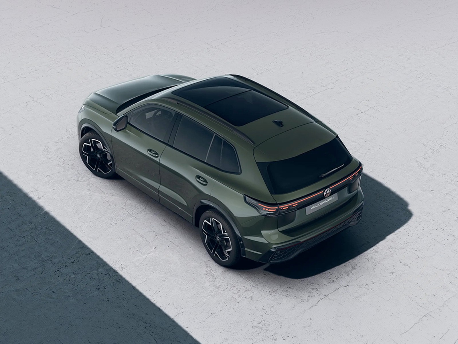 Volkswagen Tiguan 1.5 etsi r-line plus 150cv dsg