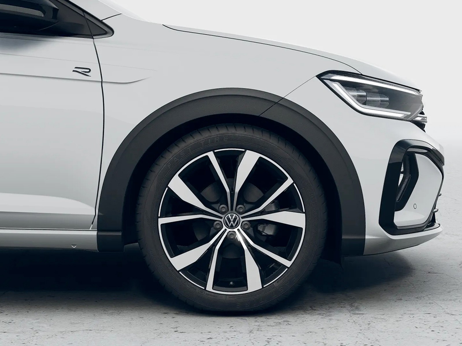 Volkswagen Taigo 1.0 tsi r-line plus 115cv dsg