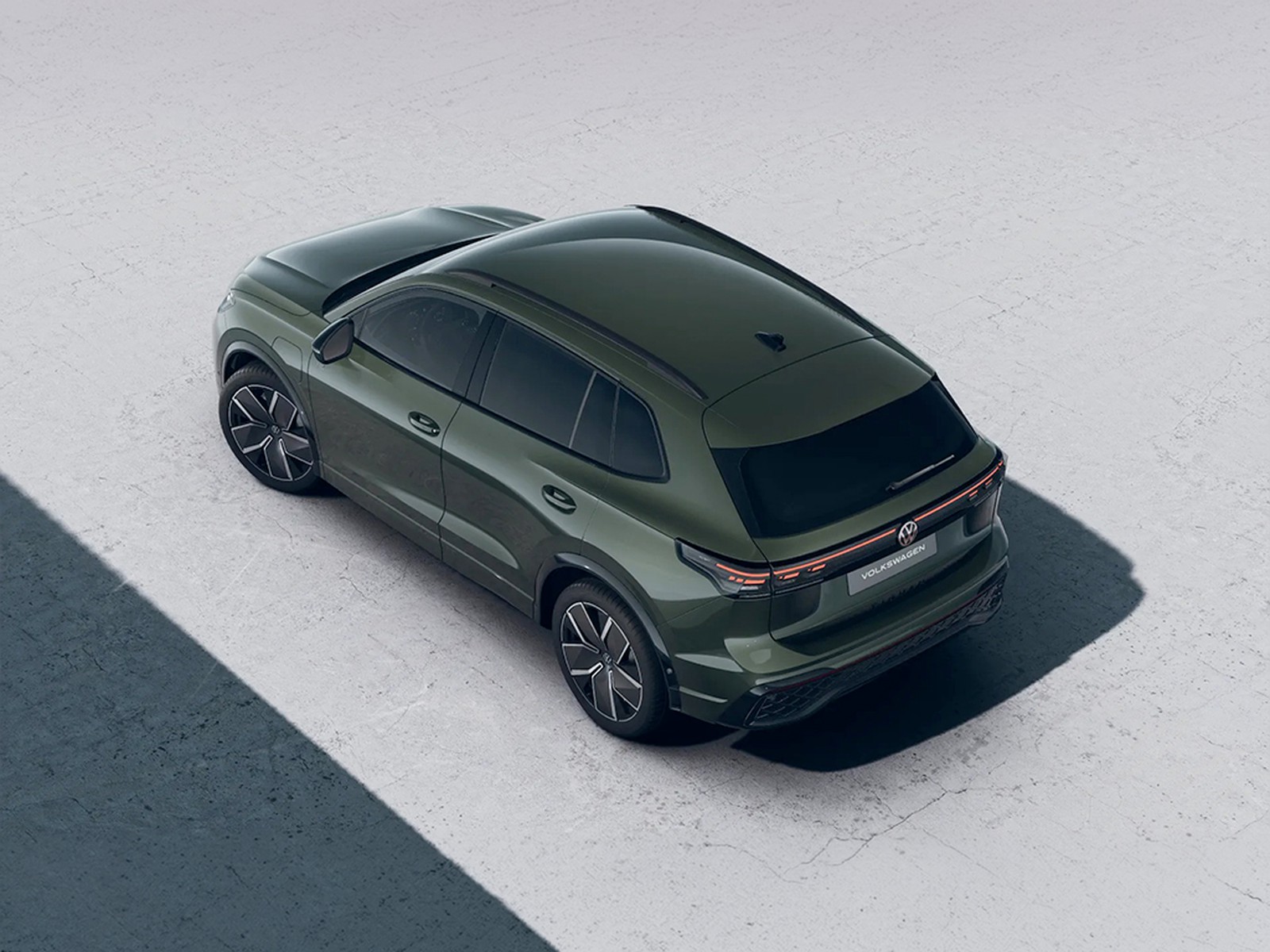 Volkswagen Tiguan 1.5 tsi ehybrid r-line plus 204cv dsg