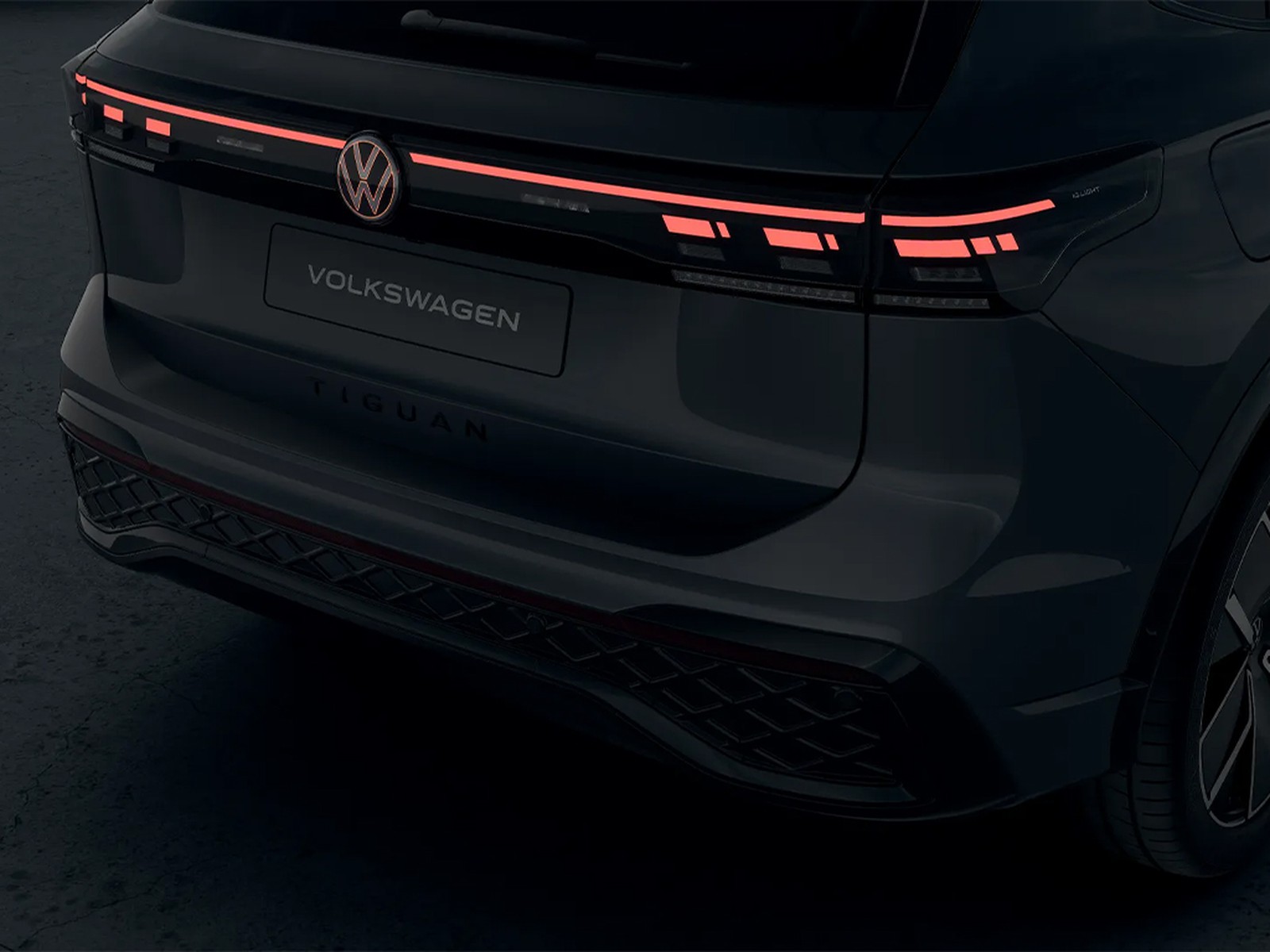 Volkswagen Tiguan 1.5 etsi r-line plus 150cv dsg
