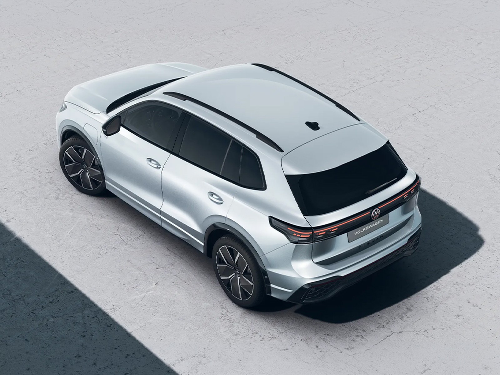 Volkswagen Tiguan 1.5 tsi ehybrid r-line plus 204cv dsg
