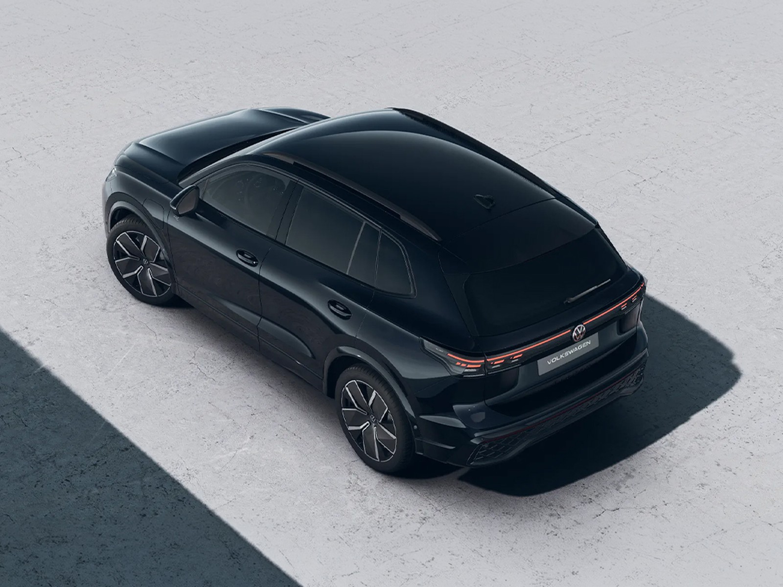 Volkswagen Tiguan 1.5 tsi ehybrid r-line plus 204cv dsg
