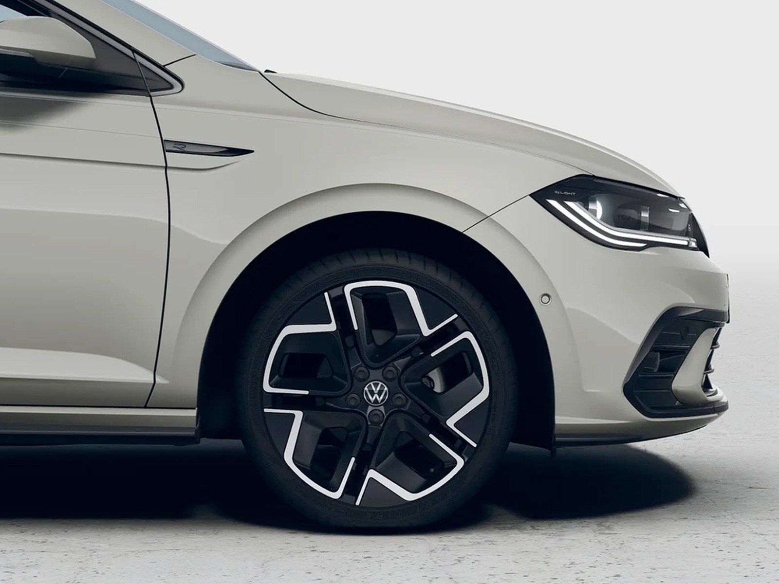 Volkswagen Polo 1.0 tsi r-line plus 95cv