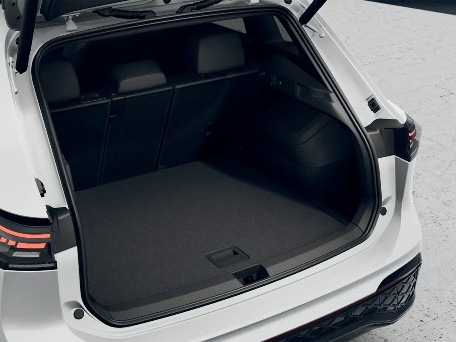 Volkswagen Tiguan 1.5 etsi r-line plus 150cv dsg