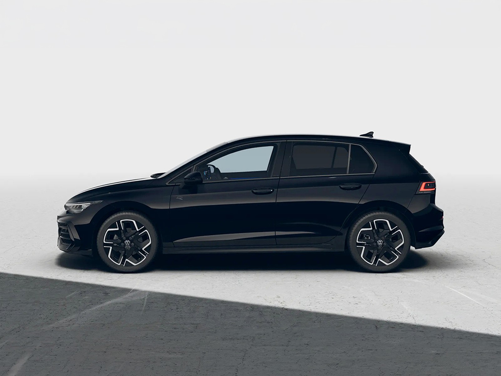 Volkswagen Golf 1.5 etsi r-line plus 115cv dsg