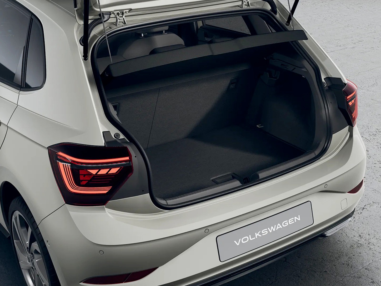 Volkswagen Polo 1.0 tsi r-line plus 95cv dsg