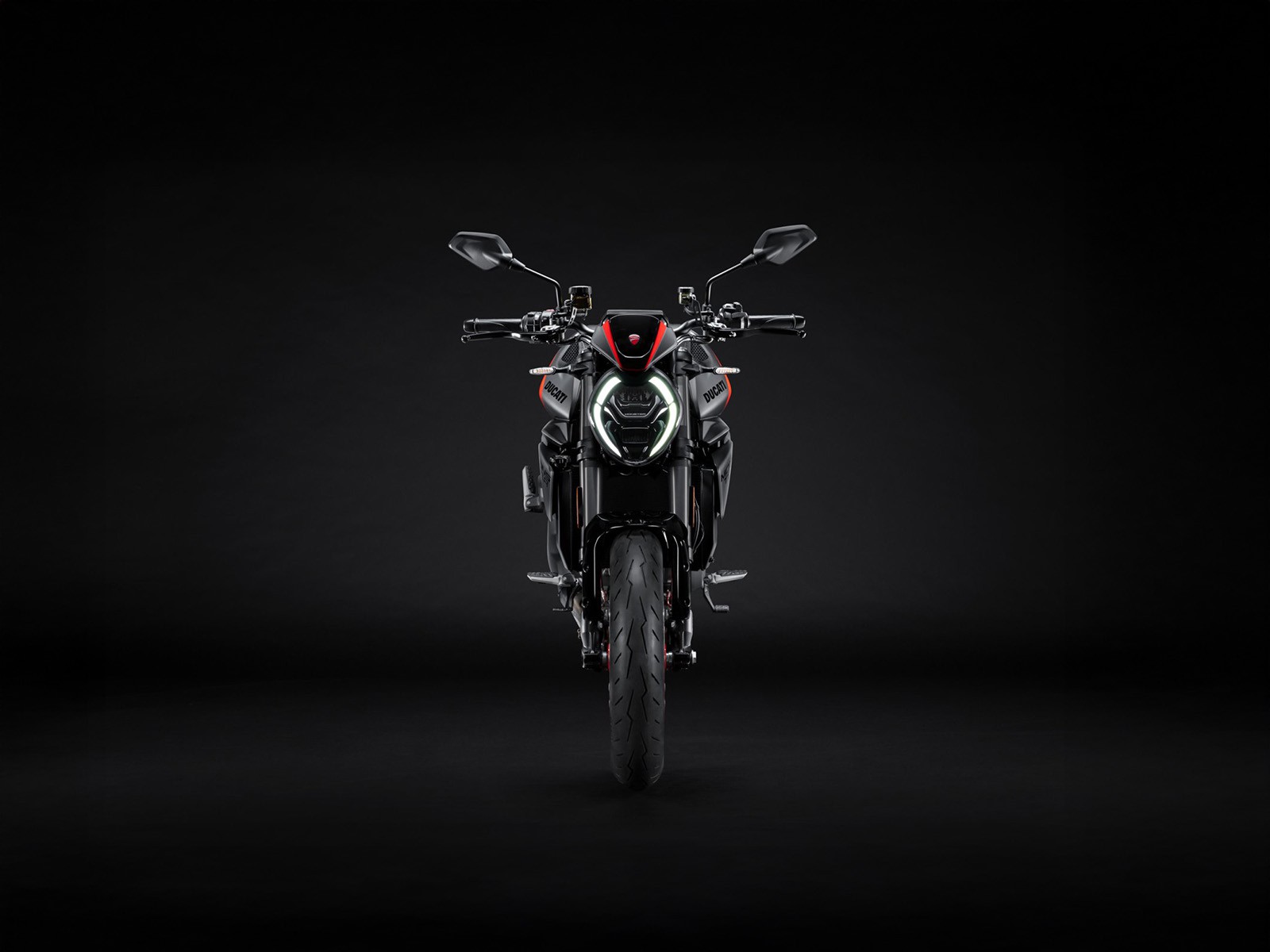 Ducati Monster 900 Monster V2 890 Plus