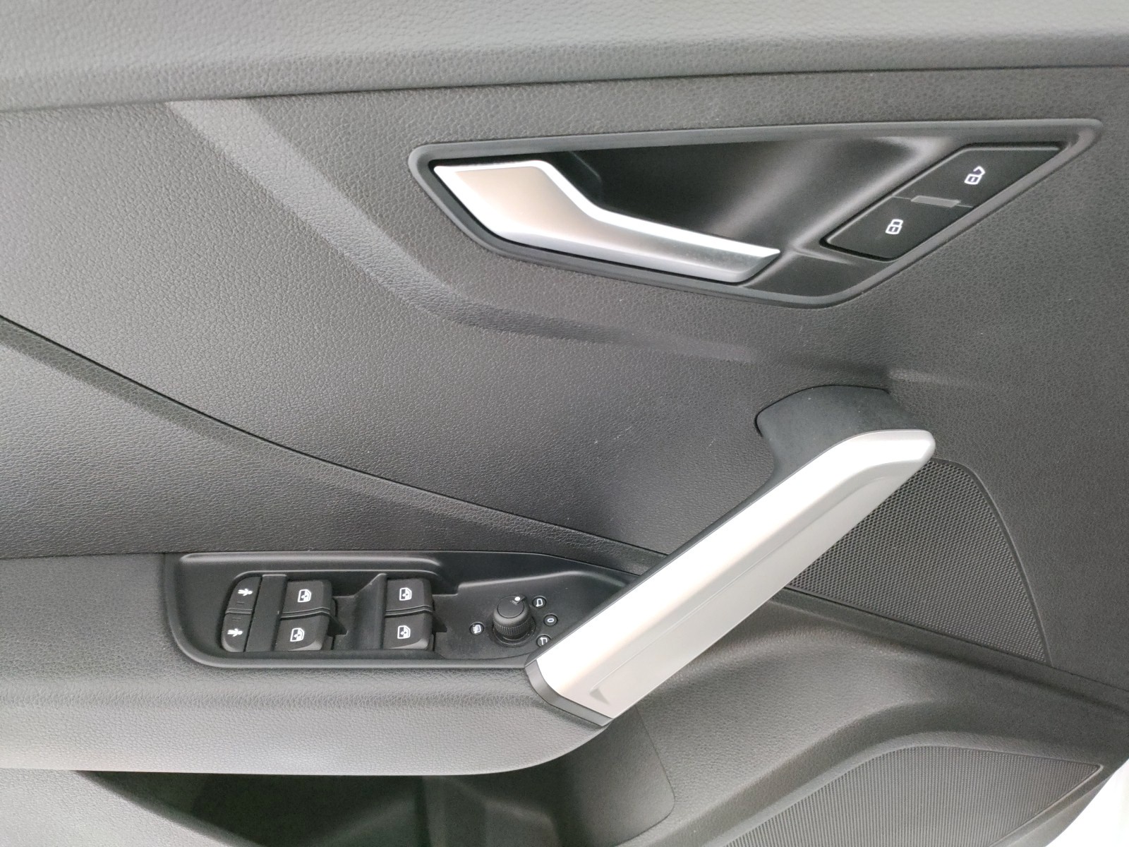 Audi Q2 30 2.0 tdi admired advanced s-tronic