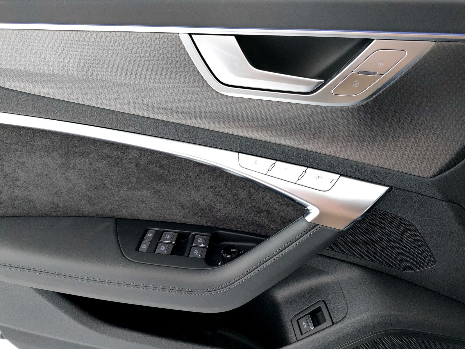 Audi RS6 avant 4.0 mhev quattro tiptronic