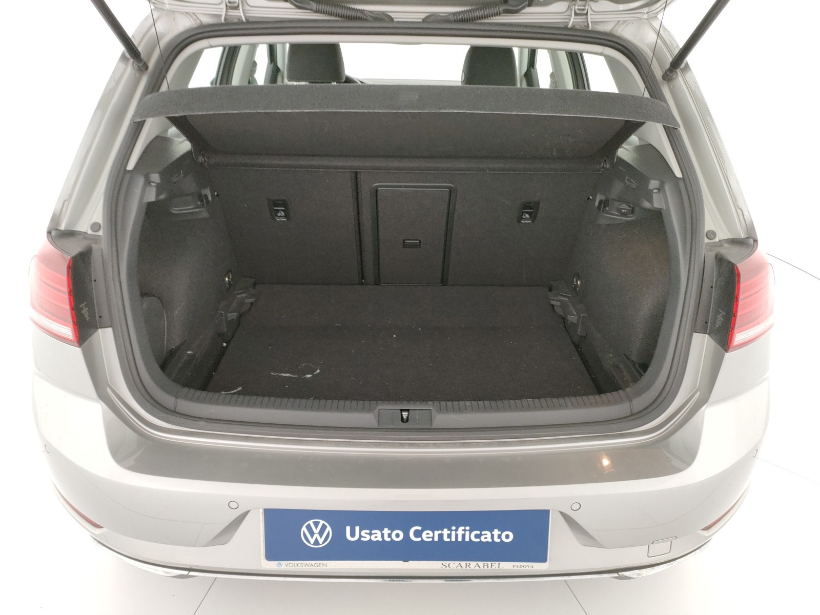 Volkswagen Golf 5p 1.6 tdi executive 115cv