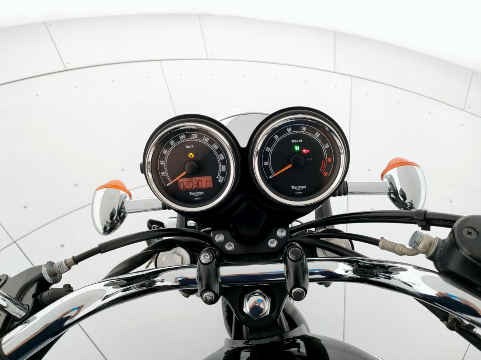 Triumph Bonneville T100 