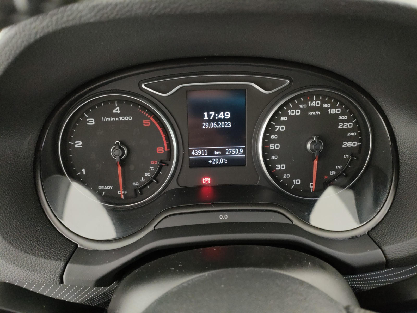 Audi Q2 35 2.0 tdi identity black quattro 150cv s-tronic