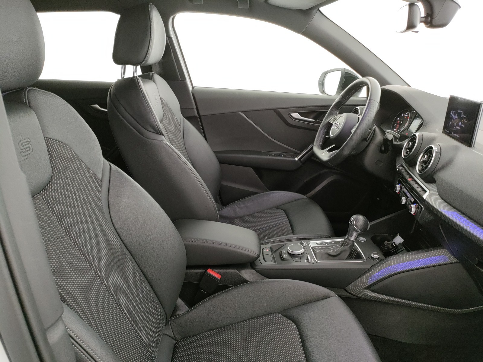 Audi Q2 35 2.0 tdi identity black quattro 150cv s-tronic