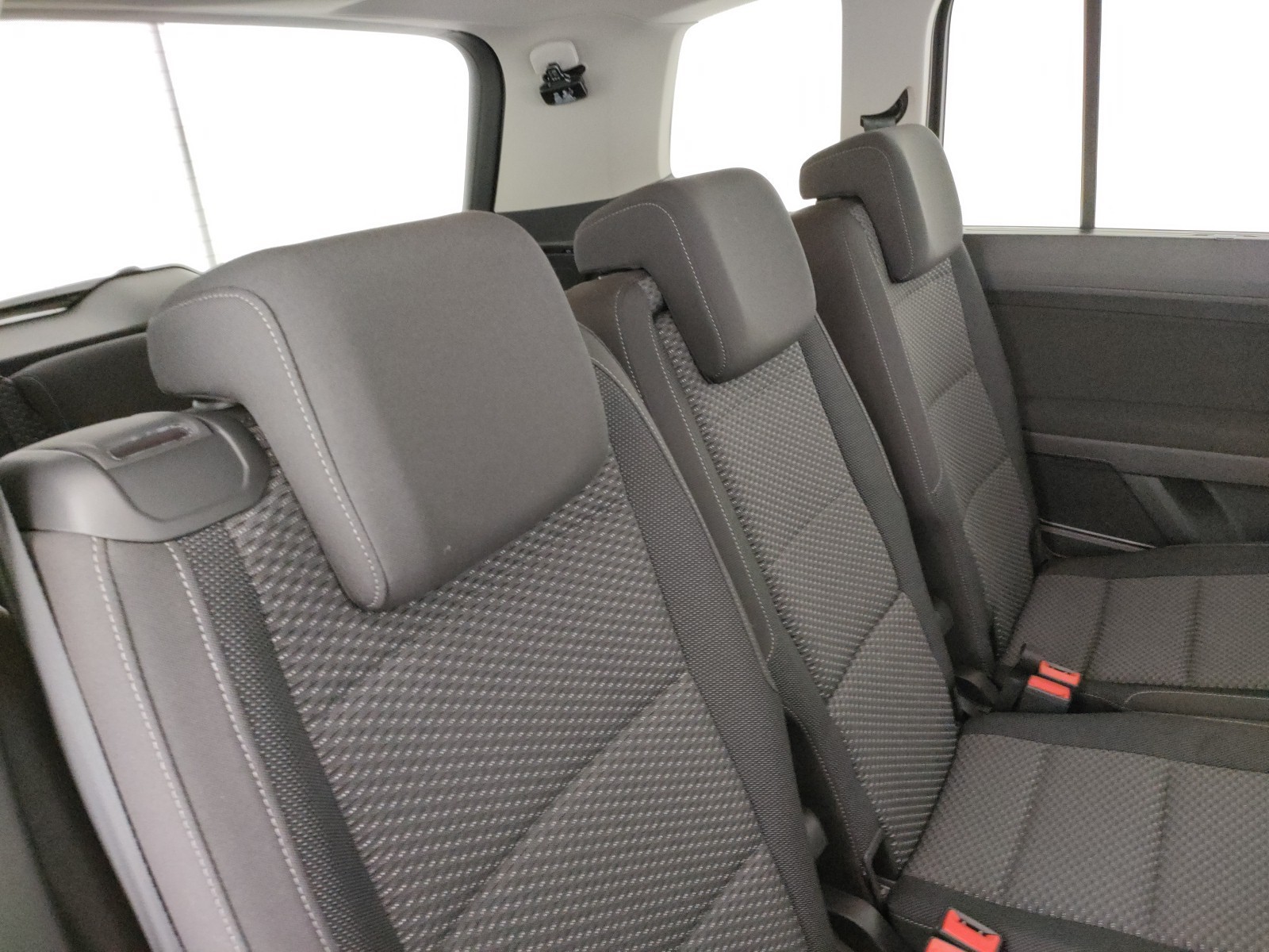 Volkswagen Touran 2.0 tdi business dsg