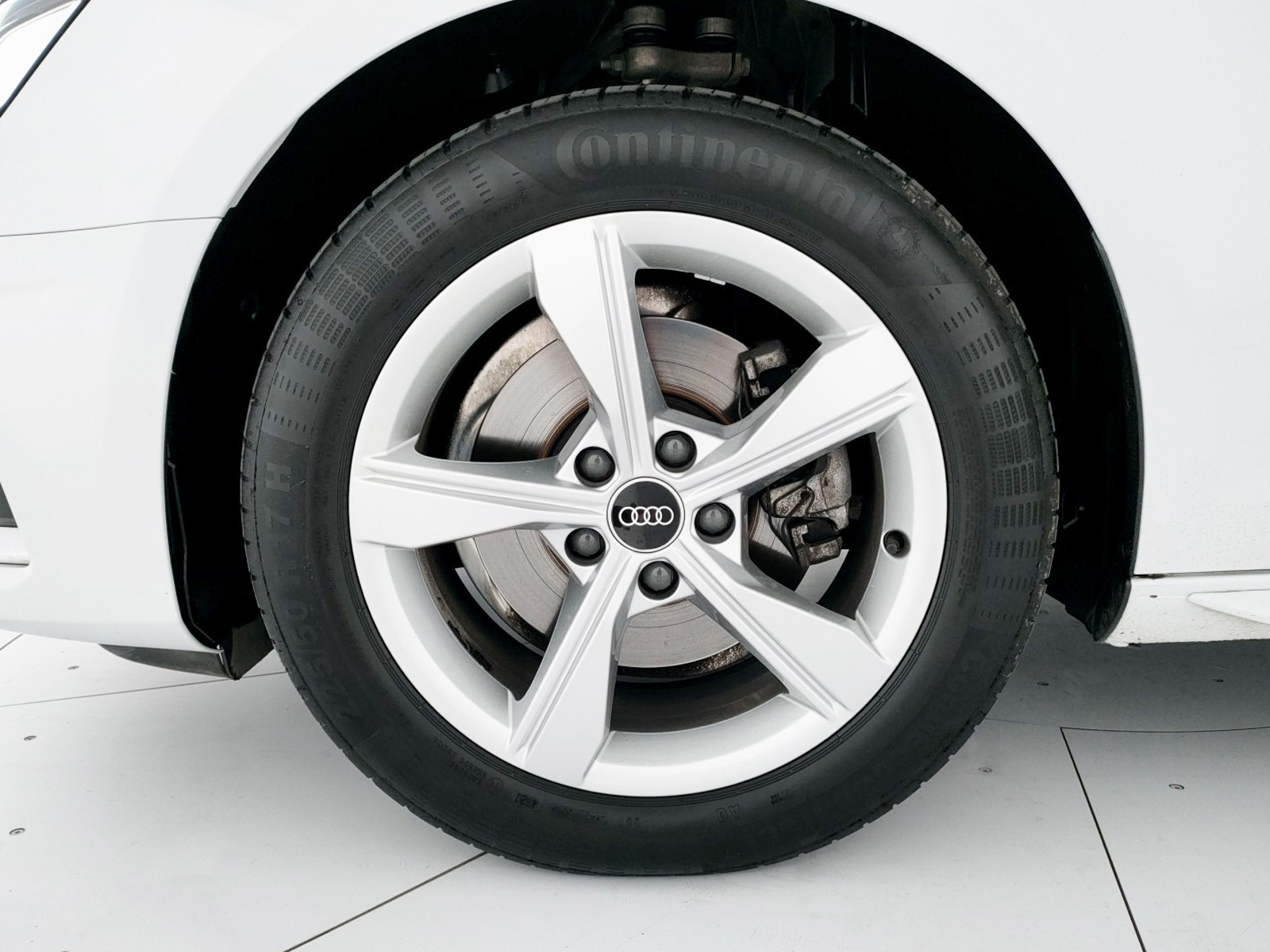 Audi A4 avant 30 2.0 tdi mhev business advanced 136cv s-tronic