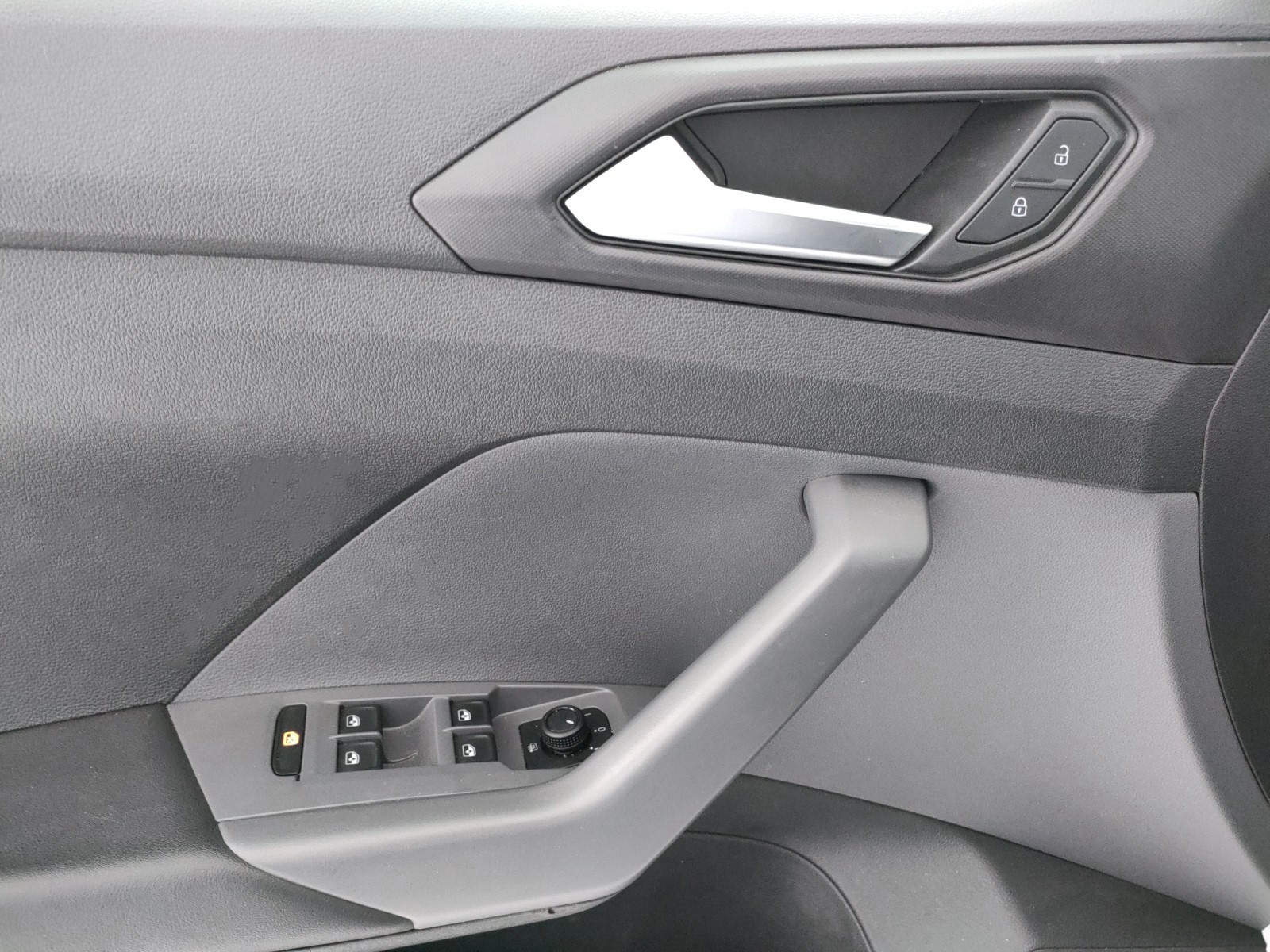 Volkswagen T-Cross 1.0 tsi urban 95cv