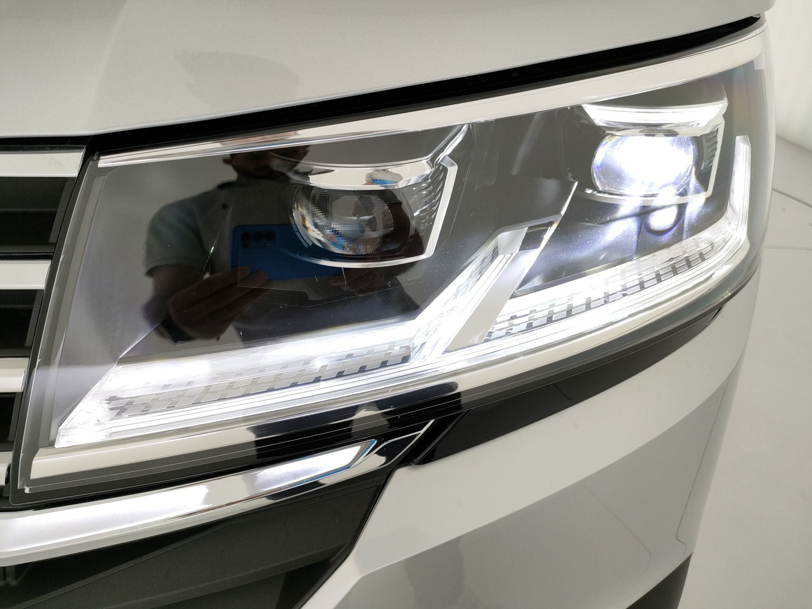 Volkswagen VIC T6.1 Caravelle t6.1 2.0 tdi 150cv cruise p.c. dsg7