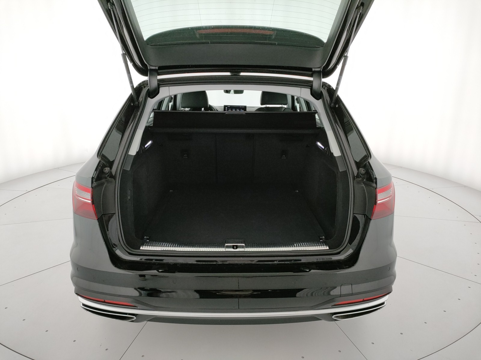 Audi A4 avant 40 2.0 tdi mhev business advanced quattro 204cv s-tronic