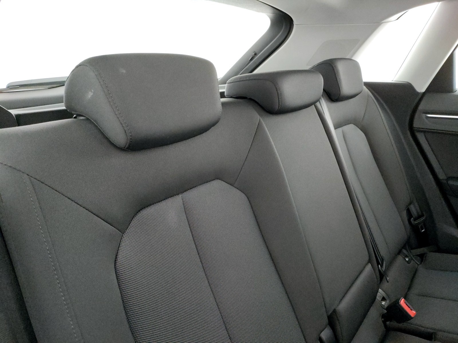 Audi Q3 35 2.0 tdi s line edition s-tronic