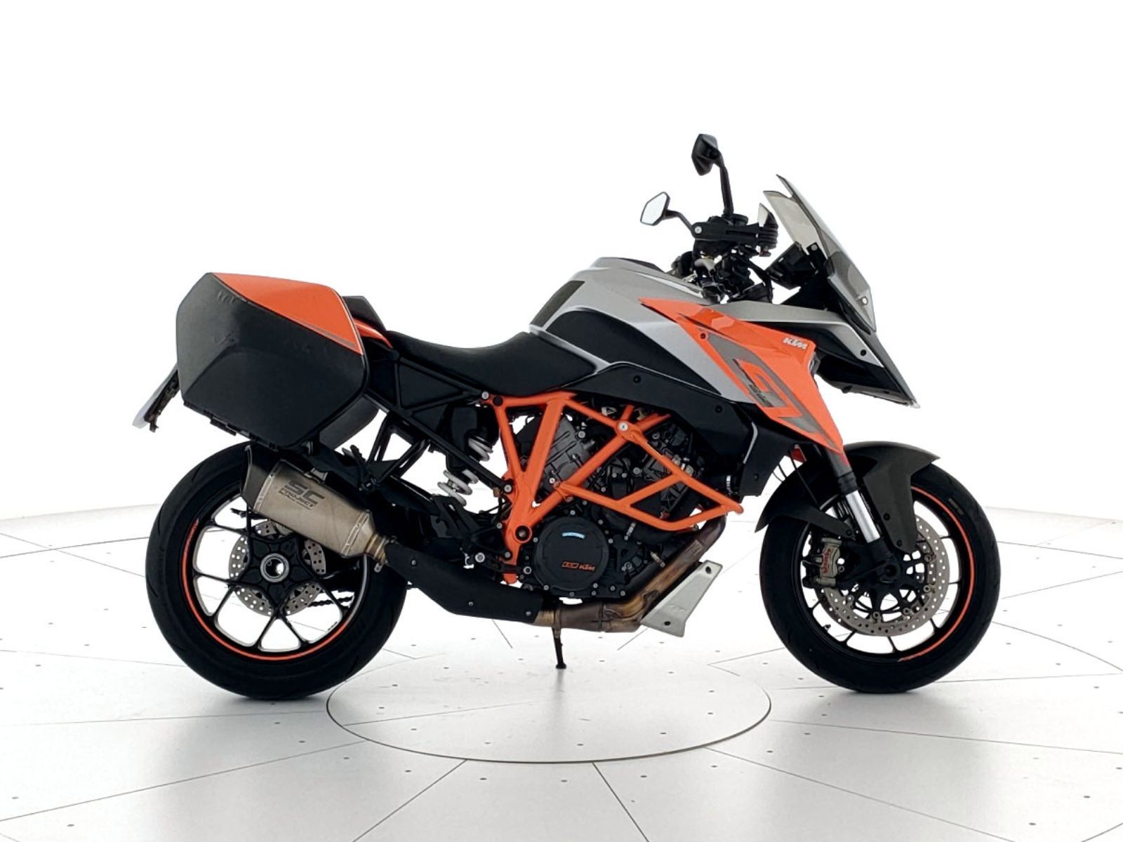 KTM 1290 Super Duke GT