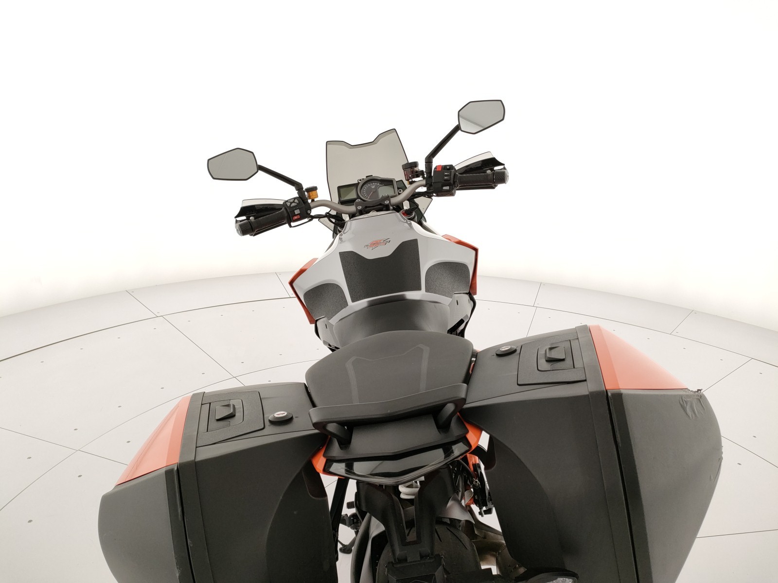 KTM 1290 Super Duke GT