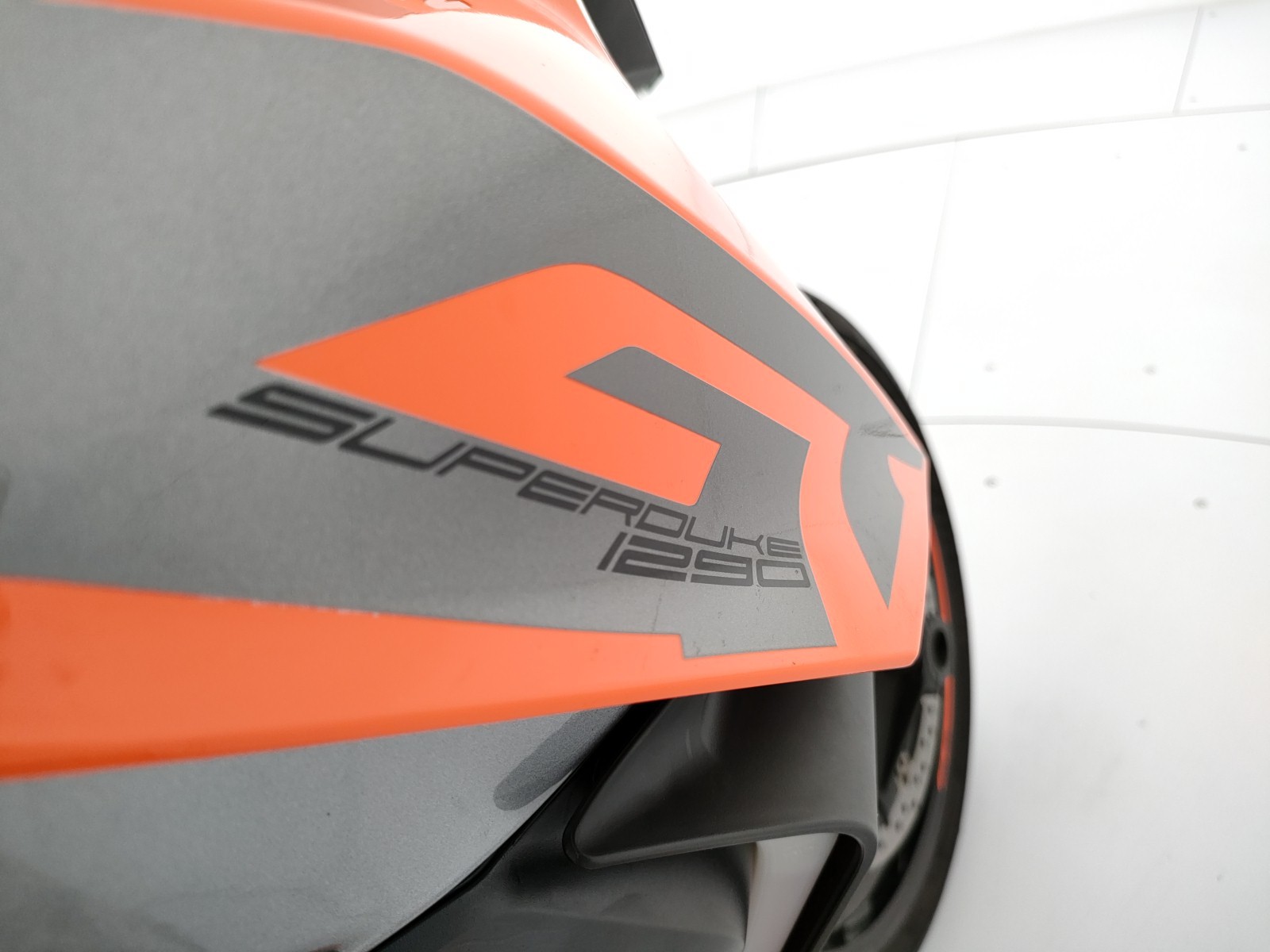 KTM 1290 Super Duke GT 