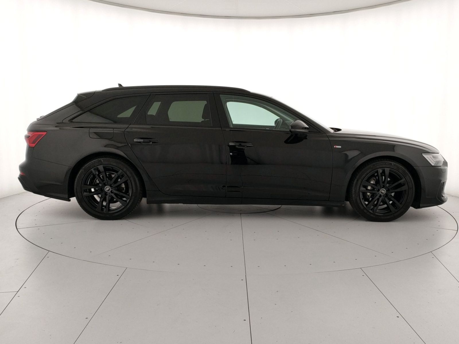 Audi A6 avant 40 2.0 tdi mhev 12v s line edition quattro s-tronic