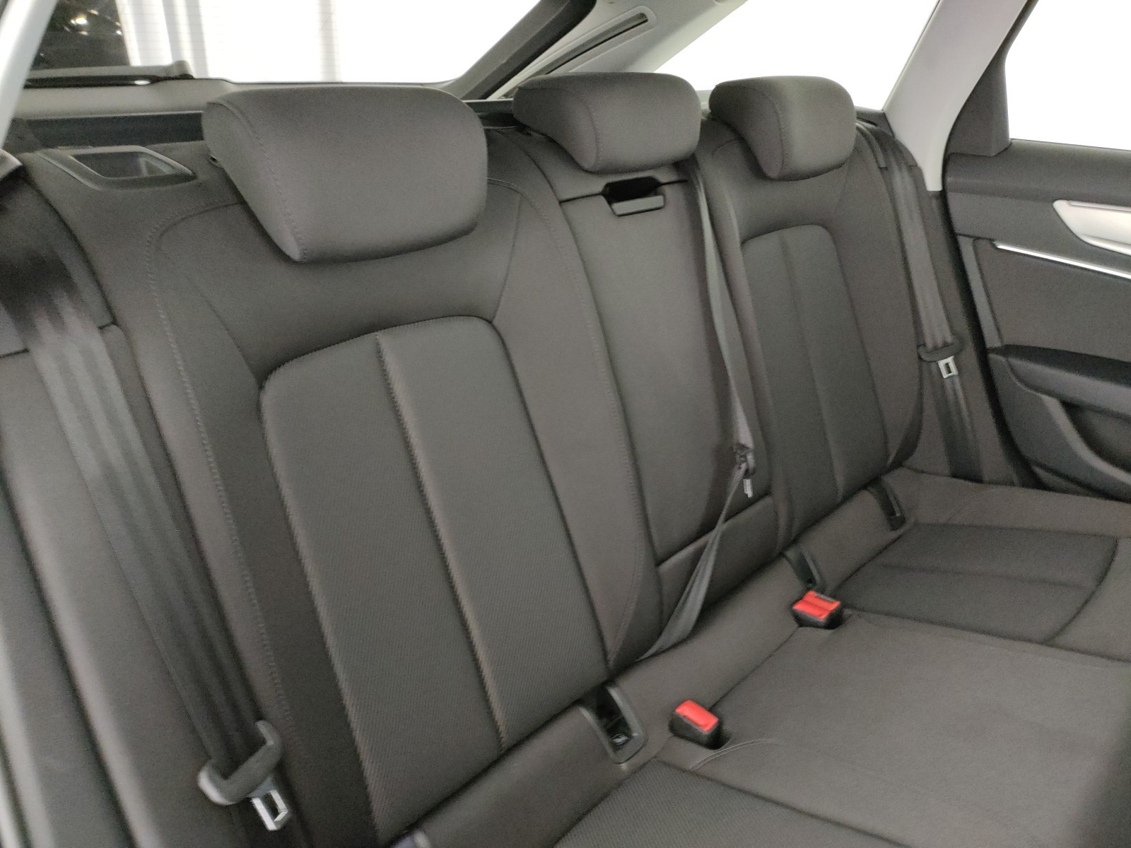 Audi A6 avant 40 2.0 tdi mhev 12v s line edition quattro s-tronic