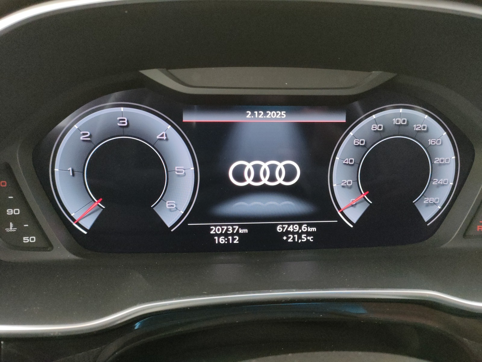 Audi Q3 35 2.0 tdi s line edition s-tronic